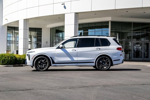New 2026 BMW X7 xDrive40i w/ Executive Package image 2