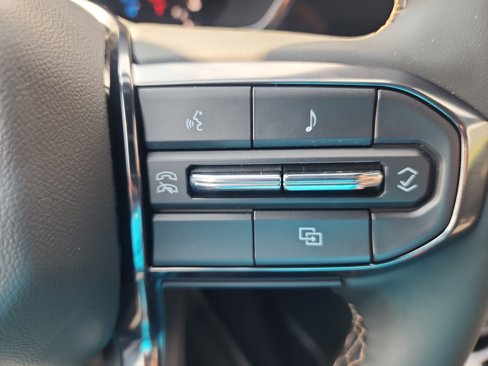 New 2026 GMC Canyon AT4 image 19