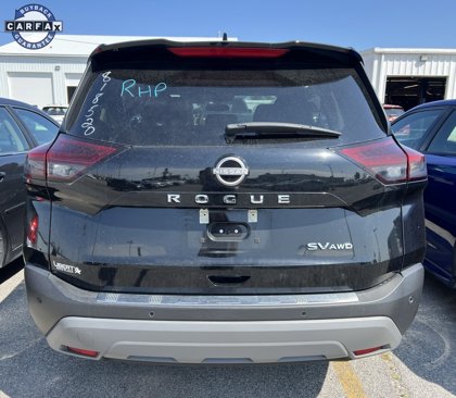 Used 2023 Nissan Rogue SV image 5