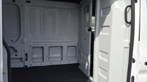 New 2025 Ford Transit 250 148 Medium Roof image 13