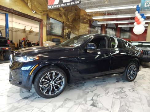 Used 2025 BMW X6 xDrive40i image 10
