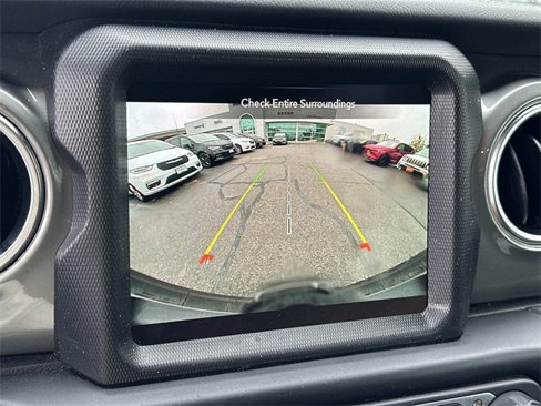 Certified 2023 Jeep Wrangler Sahara image 18