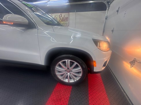 Used 2014 Volkswagen Tiguan SEL image 20