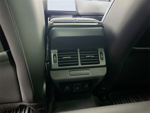 Used 2026 Land Rover Range Rover Evoque S image 25