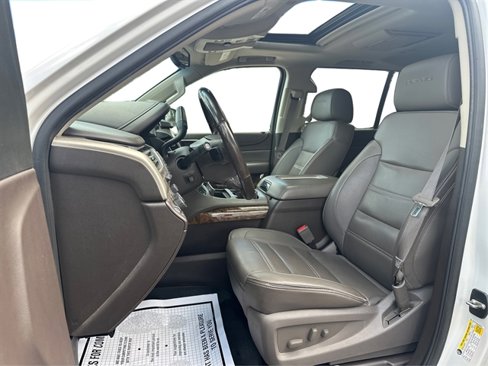 Used 2016 GMC Yukon XL Denali w/ Open Road Package image 10