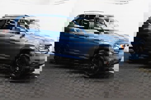 Used 2019 Volkswagen Atlas SE w/ Towing Package image 3