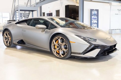 Used 2024 Lamborghini Huracan Tecnica image 3
