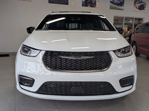 New 2026 Chrysler Pacifica Select image 7