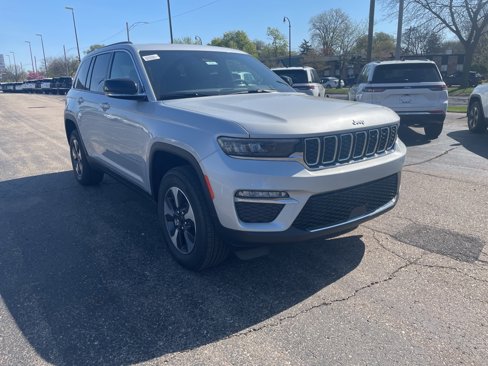New 2025 Jeep Grand Cherokee Limited 4xe image 10
