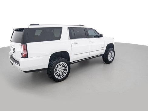Used 2020 GMC Yukon XL Denali w/ Denali Premium Package image 5