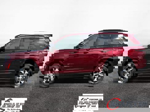 New 2025 Jeep Grand Cherokee Limited image 2