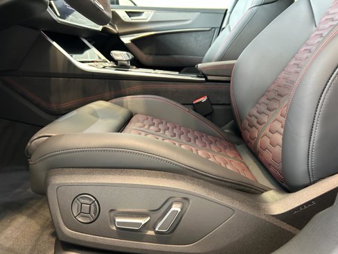 New 2026 Audi RS 7 Performance image 15