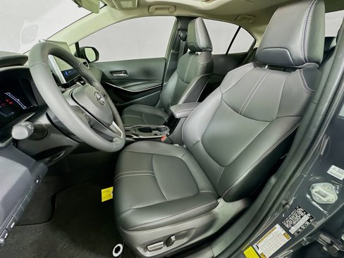 Certified 2025 Toyota Corolla XLE image 20
