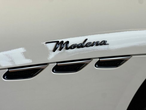 Used 2024 Maserati GranTurismo Modena image 35
