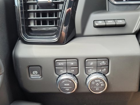 New 2025 GMC Sierra 2500 AT4X w/ AT4X AEV Edition image 11