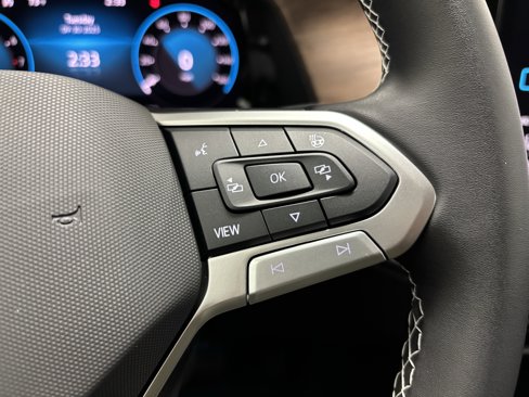 New 2026 Volkswagen Atlas SE image 28