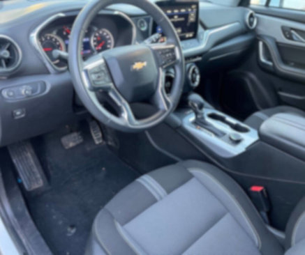 Used 2024 Chevrolet Blazer LT w/ Convenience Package image 2