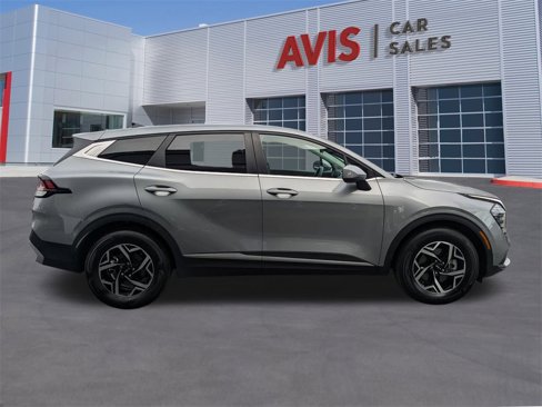 Used 2024 Kia Sportage LX image 5
