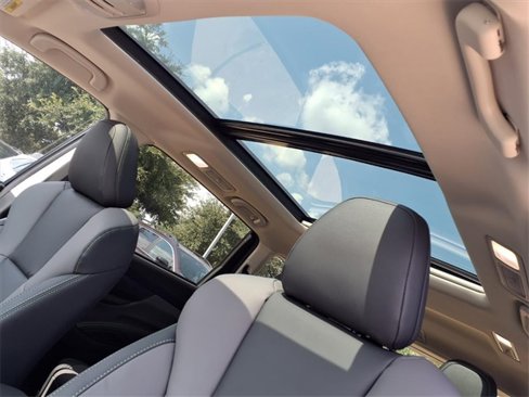New 2025 Subaru Ascent Onyx Edition image 8