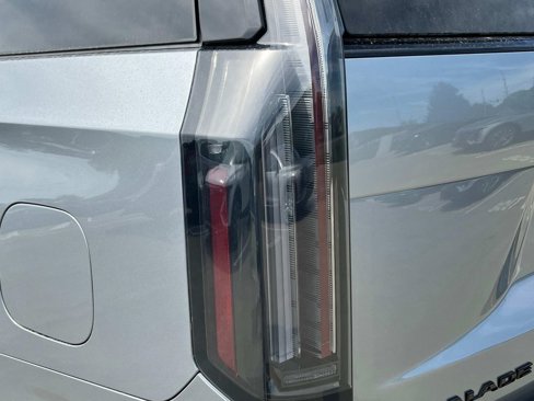 New 2025 Cadillac Escalade Sport Platinum w/ LPO, ONYX Package image 10