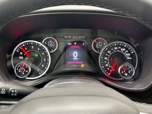 New 2026 RAM 1500 4x4 Crew Cab image 23