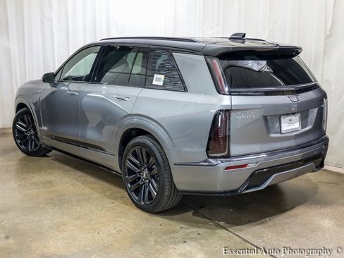 New 2026 Cadillac Vistiq Platinum w/ LPO, Floor Liner Package image 7
