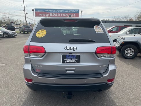 Used 2017 Jeep Grand Cherokee Laredo w/ Quick Order Package 23E image 6