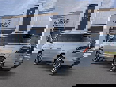 New 2025 Lincoln Navigator L Reserve image 27
