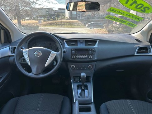 Used 2017 Nissan Sentra S image 9