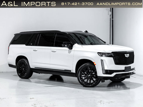 Used 2023 Cadillac Escalade ESV Sport Platinum w/ LPO, ONYX Package image 13
