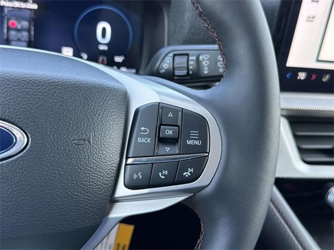 New 2025 Ford Explorer Active image 25