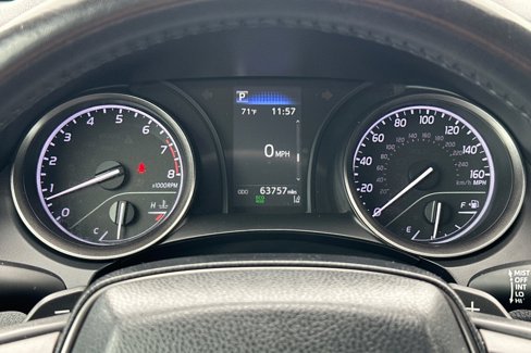 Used 2022 Toyota Camry SE image 23