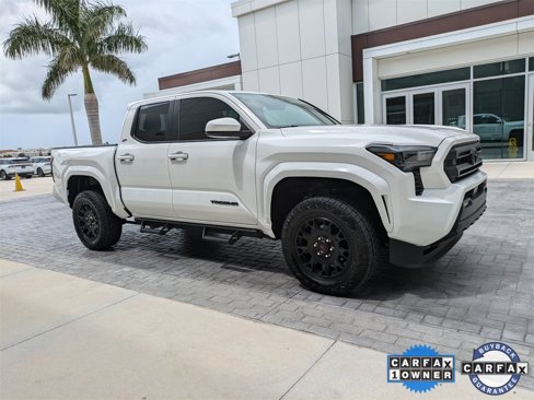 Used 2025 Toyota Tacoma SR5 image 2