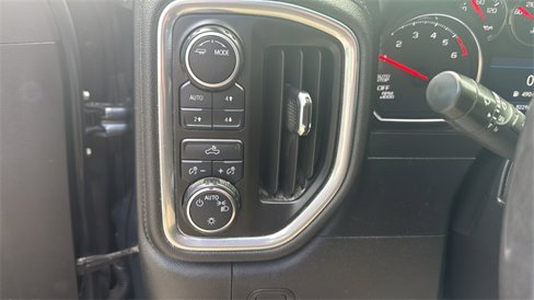 Used 2022 Chevrolet Silverado 1500 LT w/ Z71 Off-Road Package image 19