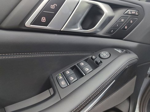 New 2026 BMW X7 xDrive40i image 13