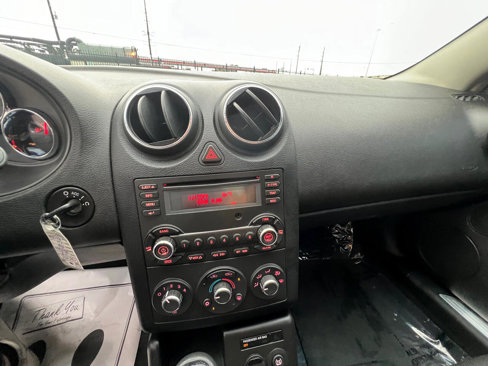 Used 2009 Pontiac G6 GT image 15