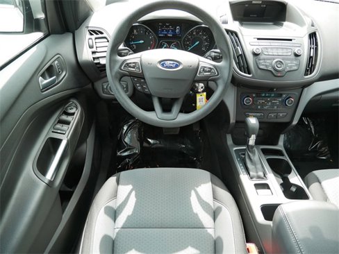 Used 2017 Ford Escape SE w/ SE Cold Weather Package image 11