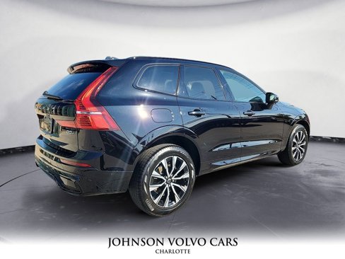Certified 2025 Volvo XC60 B5 Plus w/ Climate Package image 27