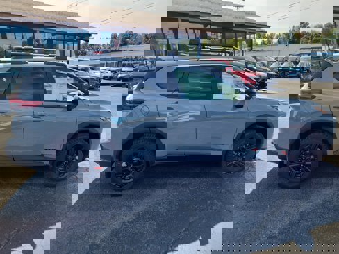New 2026 Nissan Rogue SV image 9