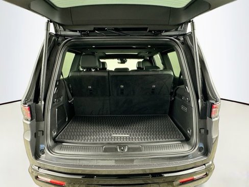 New 2025 Jeep Wagoneer Series II image 31