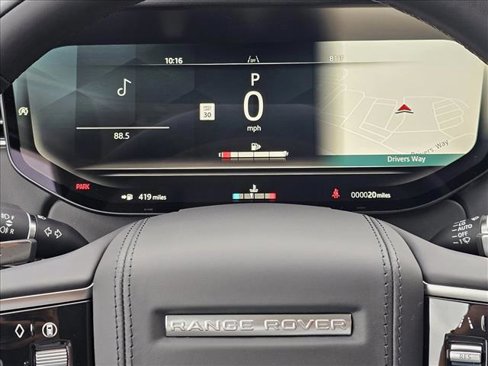 New 2025 Land Rover Range Rover SE image 11