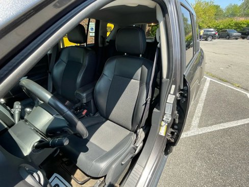 Used 2017 Jeep Compass Latitude image 15