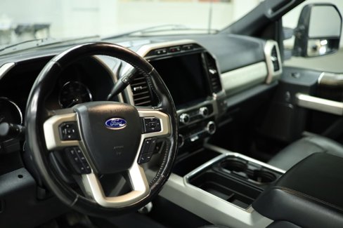 Used 2022 Ford F350 Lariat w/ Tremor Off-Road Package image 25