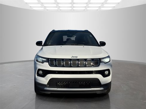 Certified 2022 Jeep Compass Limited image 2
