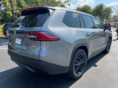 New 2026 Toyota Grand Highlander FWD image 3
