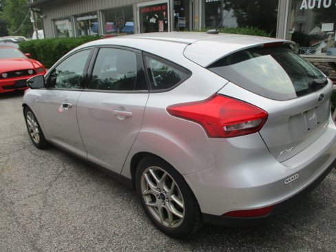 Used 2015 Ford Focus SE w/ Equipment Group 201A image 5