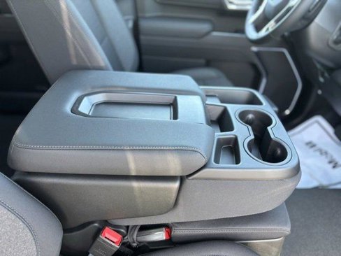 New 2025 Chevrolet Silverado 1500 LT w/ Z71 Off-Road Package image 14
