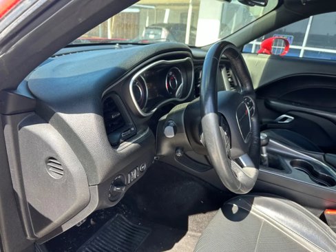 Used 2015 Dodge Challenger R/T Plus image 12