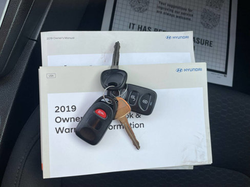 Used 2019 Hyundai Elantra SEL w/ Cargo Package image 32