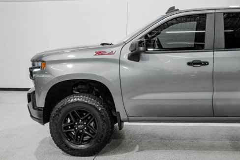 Used 2021 Chevrolet Silverado 1500 LT Trail Boss w/ Convenience Package II image 16